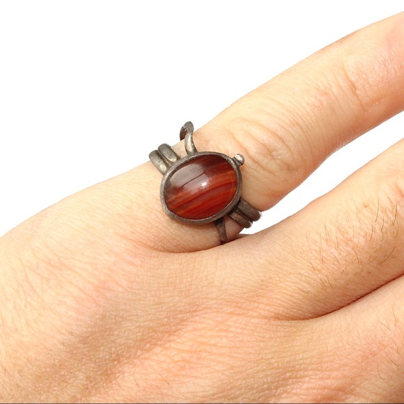 Vintage Banded Agate Sterling Silver Ring Size 7 Red Orange Striped Asymmetrical - Picture 5 of 5